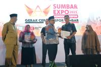 Muhidi Tekankan Pentingnya Penguatan Sektor Ekspor melalu Pemberdayaan Pelaku