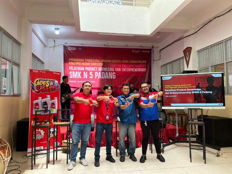 Telkomsel bersama Pertamina Lubricants resmi menggelar program edukatif 