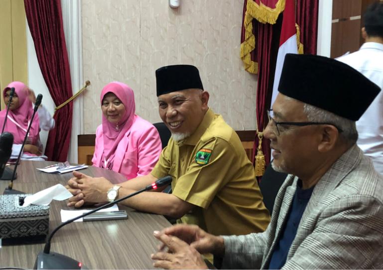 Gubernur Sumbar, Mahyeldi Ansharullah menerima kunjungan PPIM Perhubungan Negeri Terengganu, Selasa (2/12/2025). IST