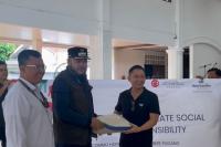 Bencana Sumatera Beri Duka, Hotel Santika Premiere & Amaris Padang Batalkan Acara Tahun Baru dan Salurkan 2 Ton Beras untuk Korban