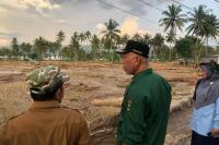 Gubernur Sumbar Tinjau Korban Bencana di Junjung Sirih, Serahkan Bantuan Senilai Rp68 Juta