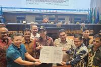 Pemprov Sumbar Selesaikan Konflik Masyarakat Dharmasraya dan PT Tidar Kerinci Agung