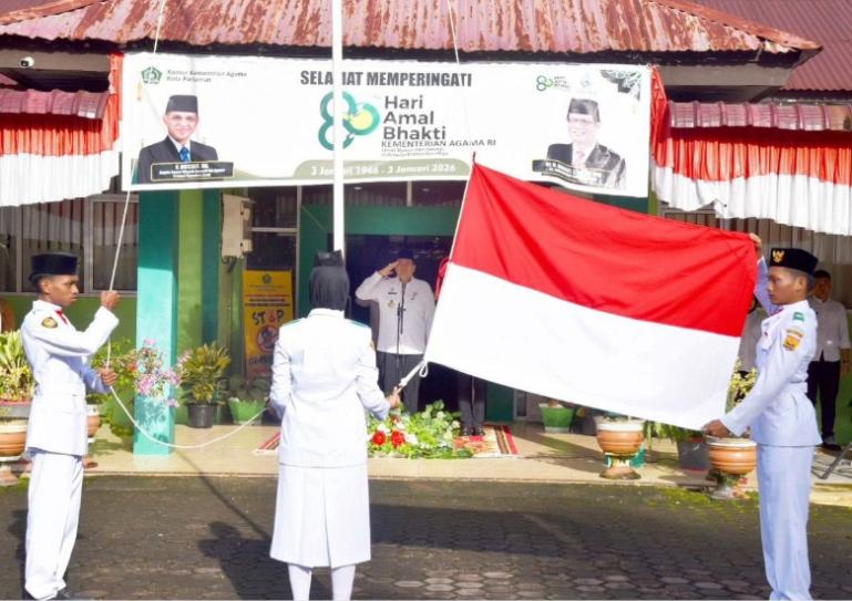 Wali Kota Pariaman, Yota Balad pimpin upacara peringatan HAB ke-80 di Kota Pariaman, Sabtu (3/1/2026). IST
