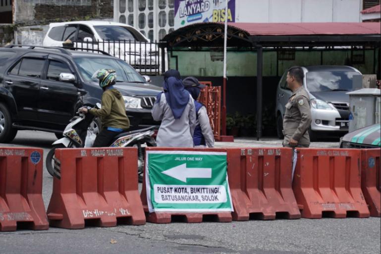 Seperti Lebaran tahun kemarin, Polres Padangpanjan kembali berlakukan arus lalu lintas one way guna mengantisipasi kepadatan kendaraan di kota itu menjelang Hari Raya Idul Fitri 2026. IST