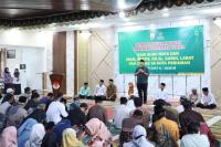 422 Guru MDTA se Kota Pariaman Terima Zakat dari Baznas, Dukung Program Satu Rumah Satu Hafidz