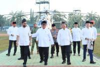 Peduli pada Masyarakat Terdampak Musibah, Presiden RI Probowo Subianto Salat Ied di Tamiang Aceh