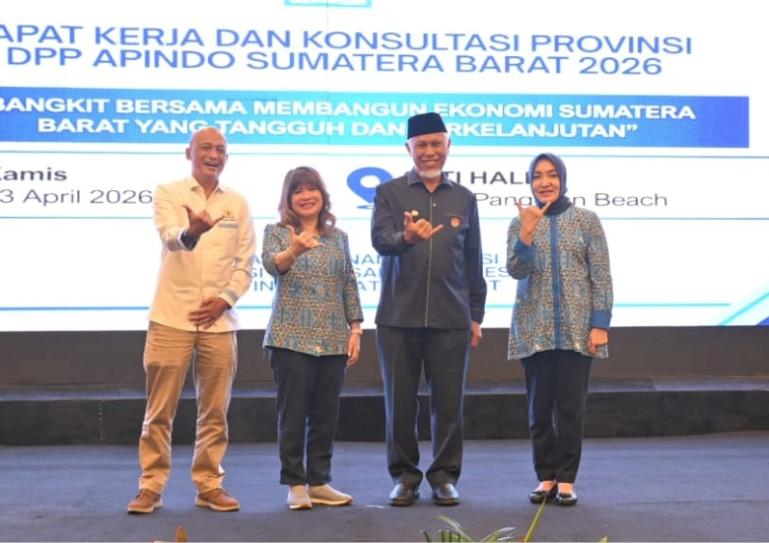 Gubernur Mahyeldi ketika menghadiri Rakerkonprov DPP Apindo Sumbar di Padang, Kamis (23/4/2026). ISTGubernur Mahyeldi ketika menghadiri Rakerkonprov DPP Apindo Sumbar di Padang, Kamis (23/4/2026). IST