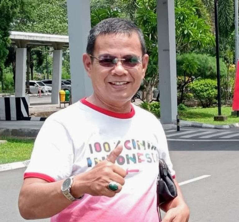 Alumni UBH Padang yang juga Advokat dari Kantor Hukum DELOVA Padang, Mardefni SH MH. IST