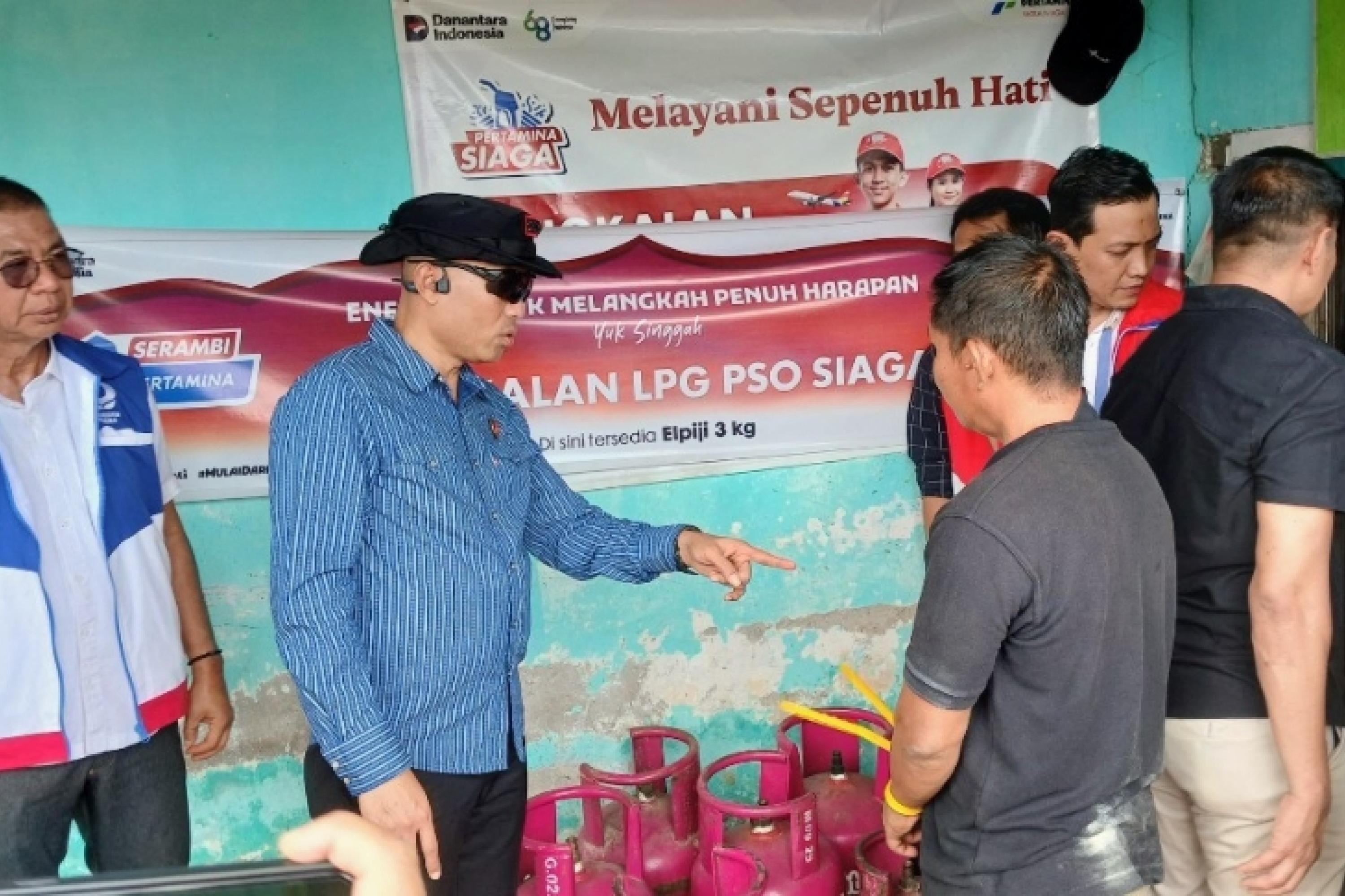 Dirkrimsus Polda Sumbar, Kombes Pol Andri Kurniawan Langsung Memimpin Pembongkaran Pengoplosan LPG Subsidi di Padang. Kamis (9/4/2026). IST