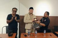 Anggota DPR RI Rahmat Saleh Terima Penghargaan dari JPS, Komit Bantu Sumbar hingga Pemulihan Pascabencana