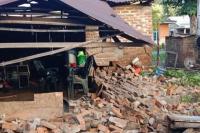 Flores Timur Diguncang Gempa,15 Warga Alami Luka, Sejumlah Rumah Rusak