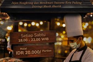 Hotel Santika Premiere Padang Luncurkan Kayu Manis Food Court