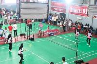 Meriahkan HUT ke-64, Bank Nagari Gelar Turnamen Badminton Antar Cabang