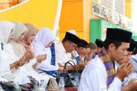 BKMT Sumbar Gelar Dakwah Wisata di Kota Pariaman, Ribuan Peserta Penuhi Pantai Gandoriah