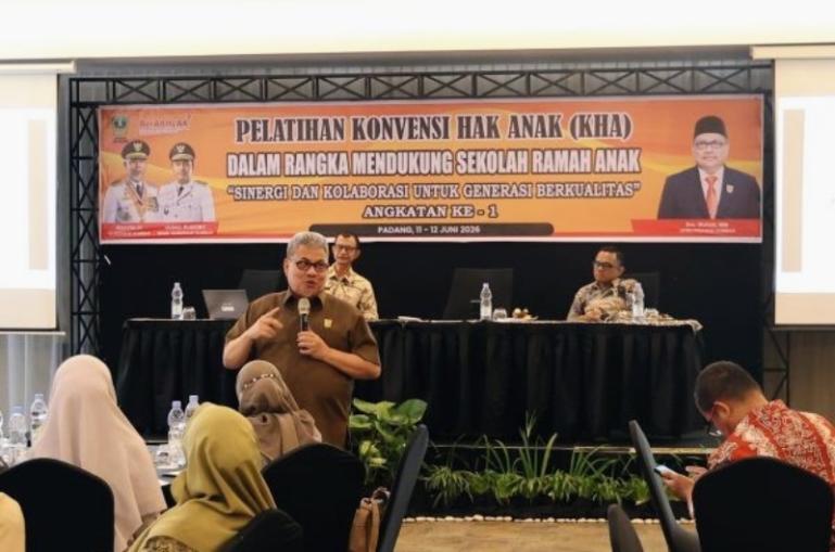 Ketua DPRD Sumbar, Muhidi saat hadiri pelatihan KHA di Padang, Kamis (11/6/2026). IST