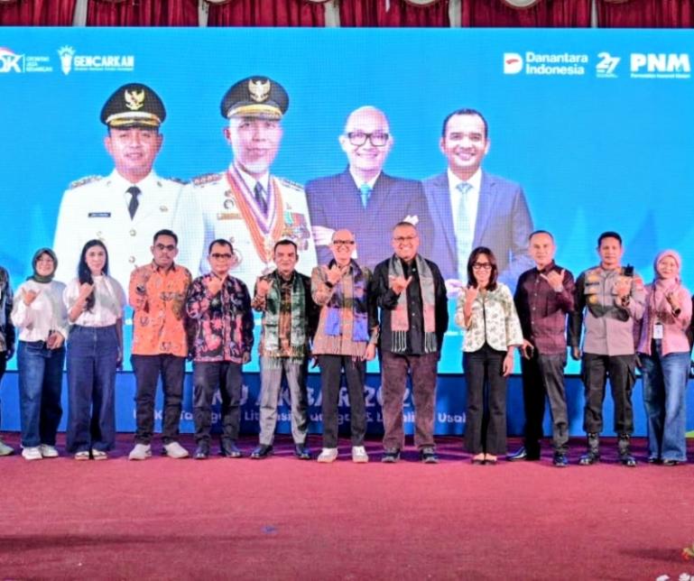 Setprov Sumbar Arry Yuswandi hadiri kegiatan Pengembangan Kapasitas Usaha (PKU) Akbar 2026 di Convention Hall Alahan Panjang, Kabupaten Solok, Sabtu (13/6/2026). IST