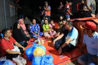 Gerak Cepat, Wako Yota Balad Tinjau Langsung Korban Kebakaran di Jawi-Jawi I