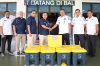 Pemko Pariaman Terima Tong Sampah Terpilah dari PT Semen Padang