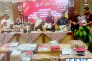 Selama Enam Bulan, Polda Sumbar Ungkap 705 Kasus Narkoba , 916 Tersangka Ditangkap