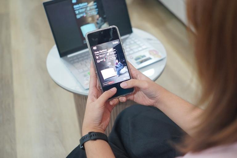 Telkomsel menghadirkan Halo Optima, paket layanan pascabayar terbaru yang menggabungkan kuota internet besar, akses hiburan premium, perlindungan digital, serta berbagai layanan prioritas dalam satu paket. IST