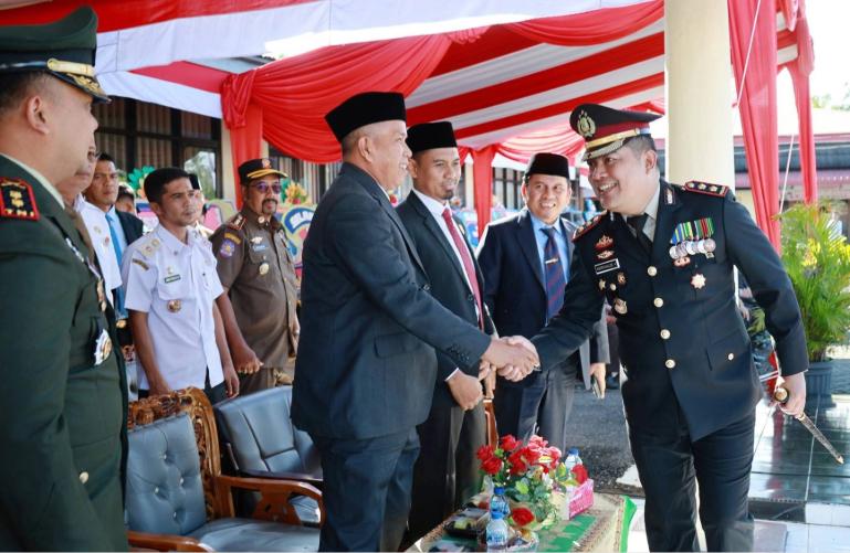 Wawako Pariaman Mulyadi saat hadiri peringatan HUT Bhayangkara ke-80 di Mapolres Kota Pariaman,  Rabu (1/7/2026). IST