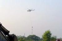 Muncul Dua Titik Api Baru di Lahan TPA Jatiwaringin, BNPB Kerahkan Dua Helikopter Water Bombing