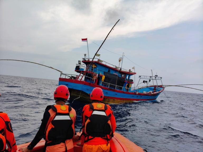 Tim SAR Mentawai berhasil temukan kapal ikan hilang kontak bersama dua ABK-nya, Selasa (18/8/2026) kemarin. IST