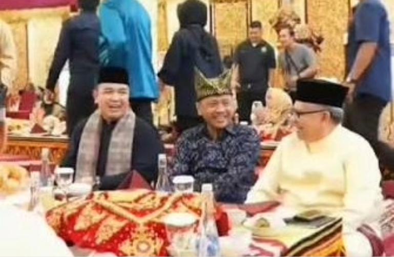 Ketua DPRD Sumbar, Muhidi Bersama Wakil Ketua DPRD Sumbar, Nanda Satria hadiri kegiatan Padang Bajamba yang diadakan Pemko Padang, Jumat  (7/8/2026). IST