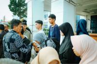 14 Orang Mahasiswa Saga Saja Plus Diberangkatkan Ke Kampus Di Pulau Jawa