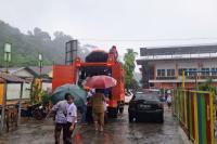 Curah Hujan Tinggi, Gubernur Minta Masyarakat Sumbar Tingkatkan Kewaspadaan