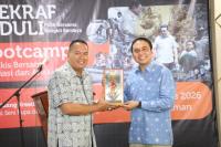 Pemko Pariaman - Kemenekraf Kolaborasi Gelar  Acara Melukis Bersama Asosiasi dan Anak-Anak Terdampak Bencana