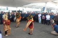 Kedatangan Khafilah Sumbar Disambut IKM Semarang dengan Jamu Tradisional