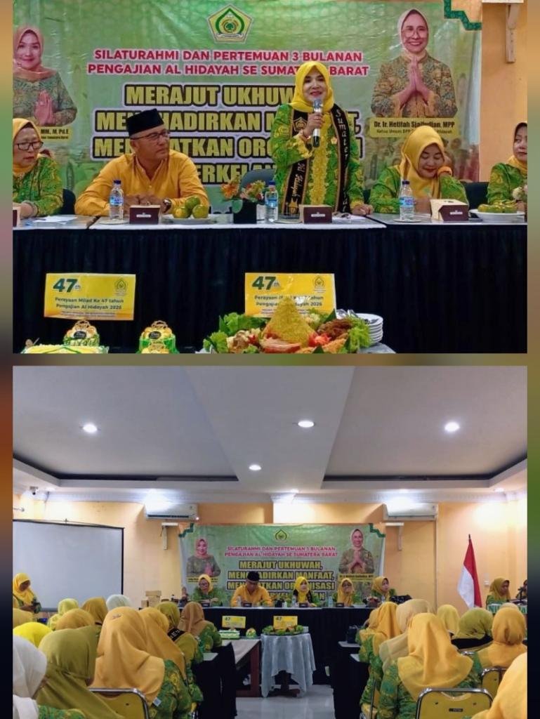 Ketua Pengajian Al-Hidayah Sumbar, Linda Oktavianti saat beri sambutan di acara silaturahmi tiga bulanan pengajian Al Hidayah se Sumbar di Bukittinggi, Minggu (4/10/2026). IST