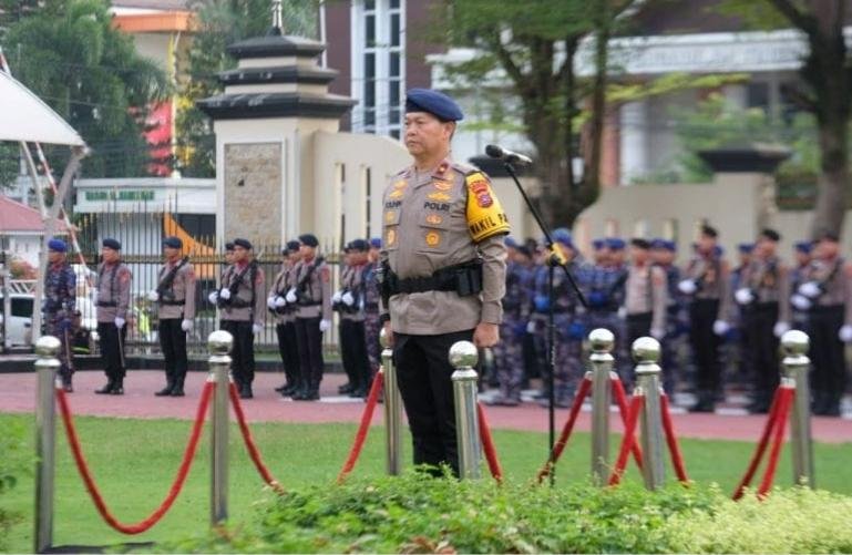 Waka Polda Sumbar Brigjen Pol Solihin, S.I.K., CSPHR, pimpin upacara peringatan Hari Sumpah Pemuda ke-98 tahun 2026 di Lapangan Apel Polda Sumbar, Rabu pagi (28/10/2026). IST