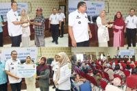 178 Pekerja Rentan Kategori Pedagang Terima Kartu BPJS Ketenagakerjaan