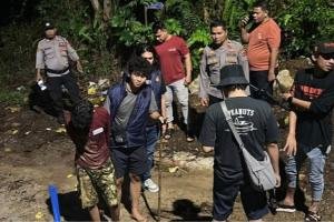 Resmob Polda Sumbar Tangkap Pelaku Pencurian Alat Deteksi Banjir di Batu Busuak Padang